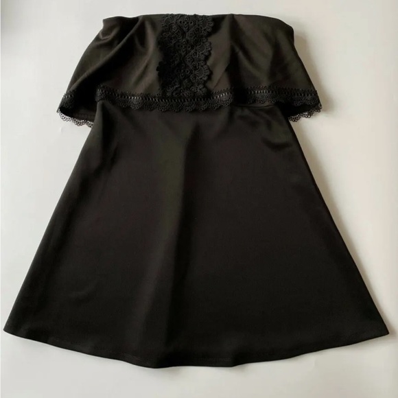 River Island Black Strapless A-Line Dress Size 8 Crochet Detail - Picture 3 of 4